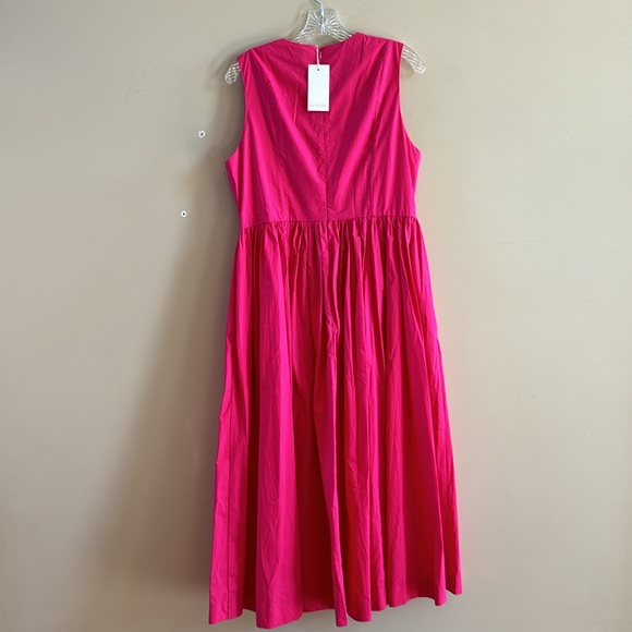 Adorable pink midi dress with bow detail! - Picture 5 of 9